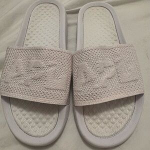 APL Women’s Big Logo TechLoom Slide